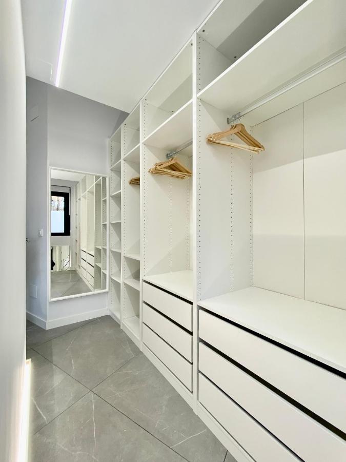Charming Madrid Vistillas - Estancias Temporales Εξωτερικό φωτογραφία